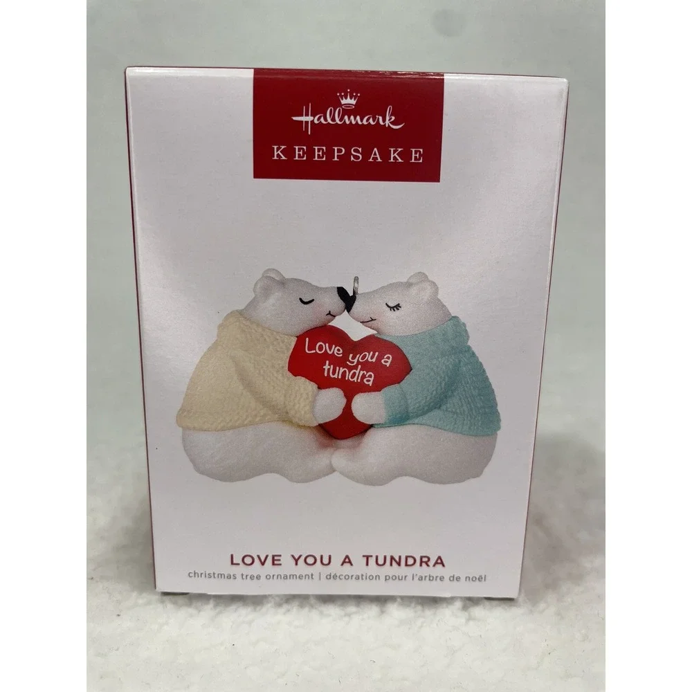 Hallmark‎ Keepsake 2022 Love You A Tundra Ornament